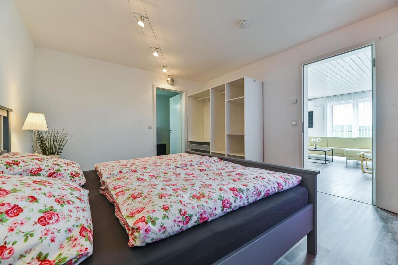Ruhige Ferienwohnung Mit Panoramablick Ingoldingen 外观 照片